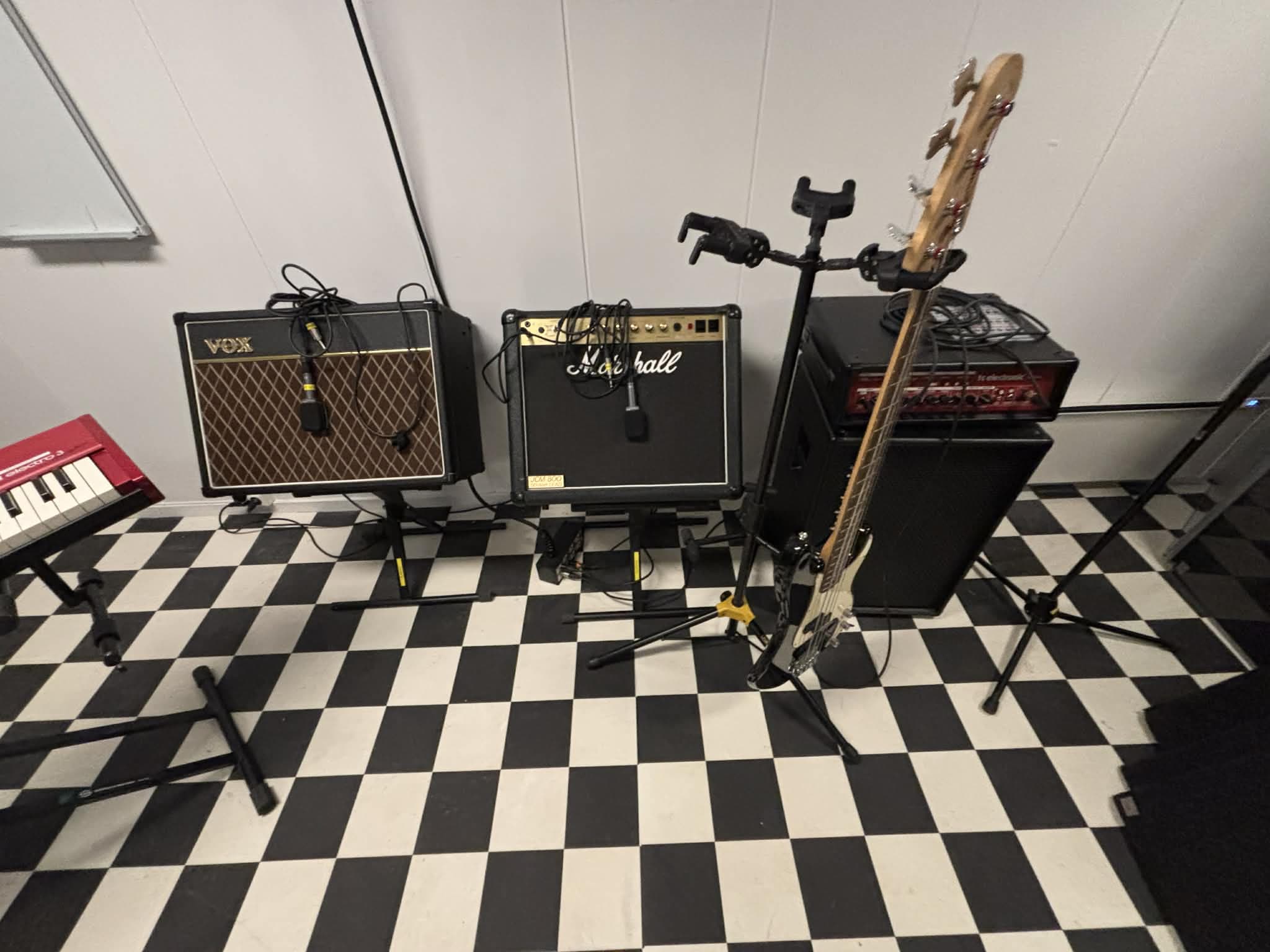 VOX og Marshall gitarforsterkere