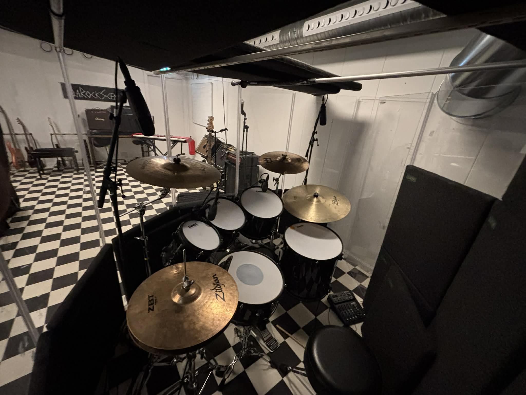 Profesjonelt trommesett med Zildjian cymbaler